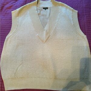 Dynamite Women’s Creamy Beige Pullover Sweater Vest XL